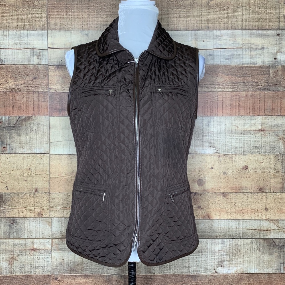 TALBOTS Lightweight Quilted Vest Brown Size S Zip